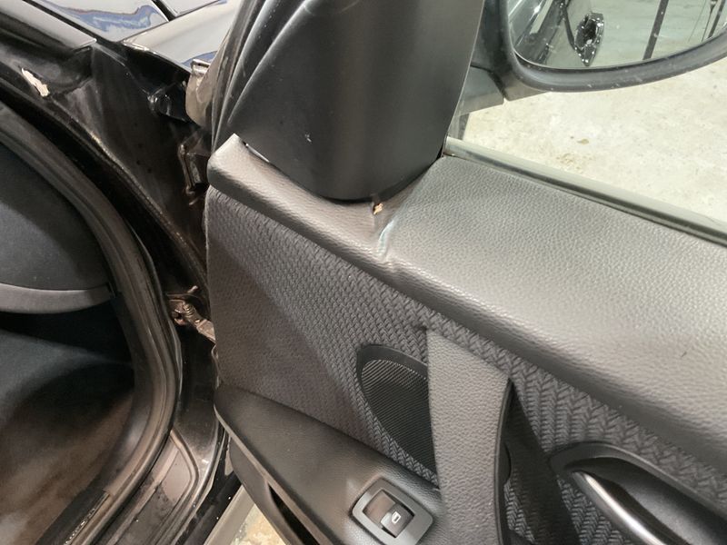 BMW 3er 318d 2011 – снимка 26