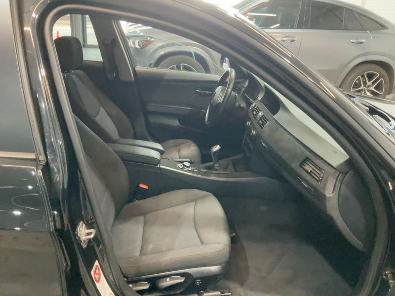 BMW 3er 318d 2011 – снимка 16