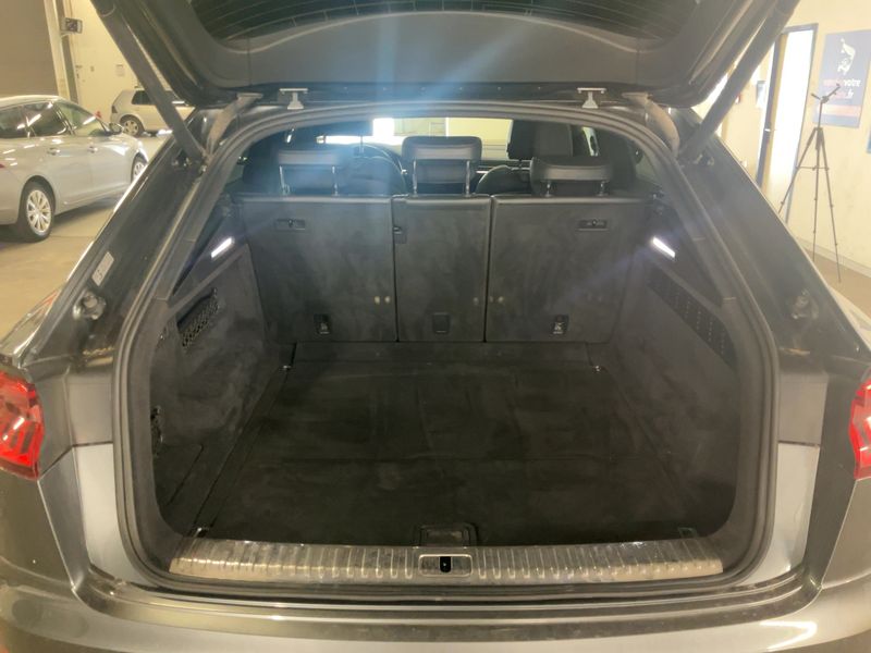 Audi Q8 50 TDI Mild-Hybrid quattro 2020 – снимка 15