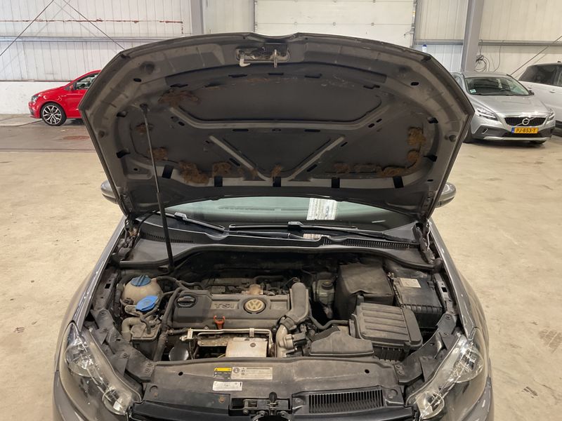Volkswagen Golf VI 1.4 TSI Highline 2009 – снимка на щета