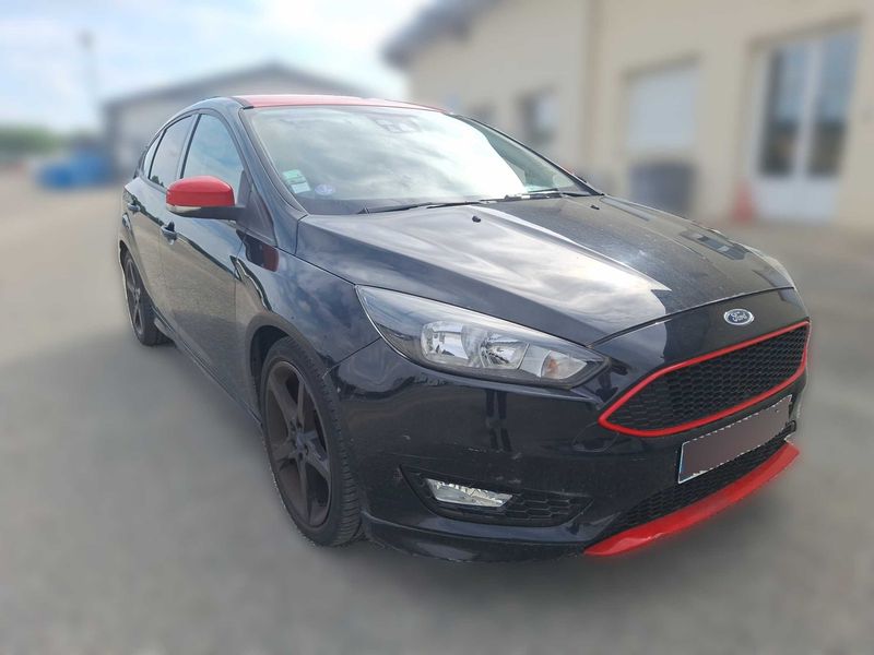 Ford Focus 1.0 EcoBoost Red&Black Edition 2016 – снимка 6