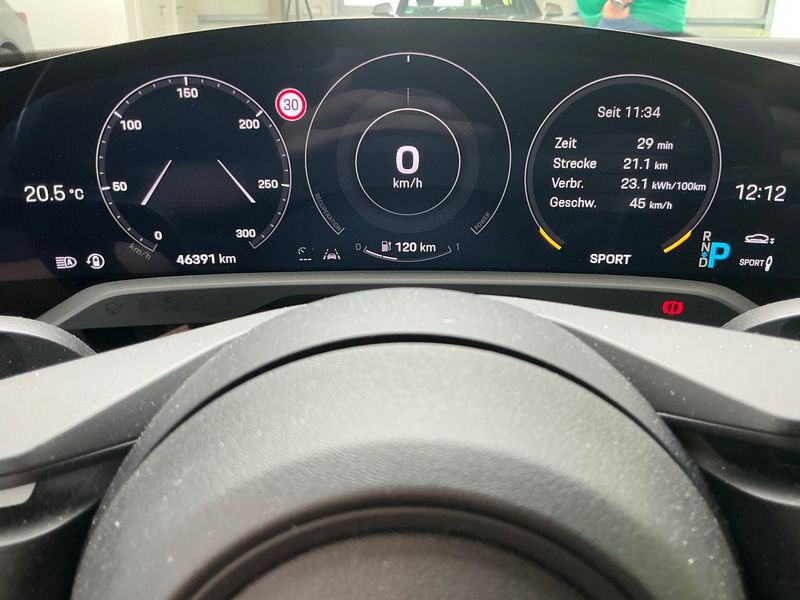 Porsche Taycan 4S 4S 2020 – снимка 18