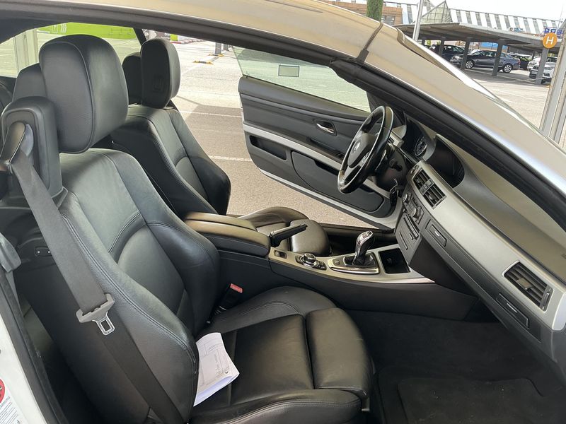 BMW 3er 335i 2010 – снимка 16