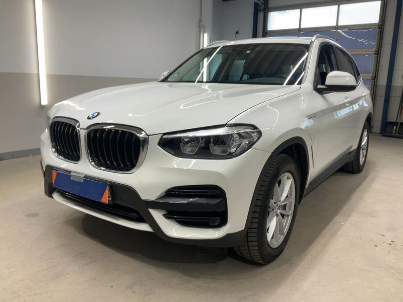 BMW X3 xDrive 30e Advantage 2021 – снимка 1