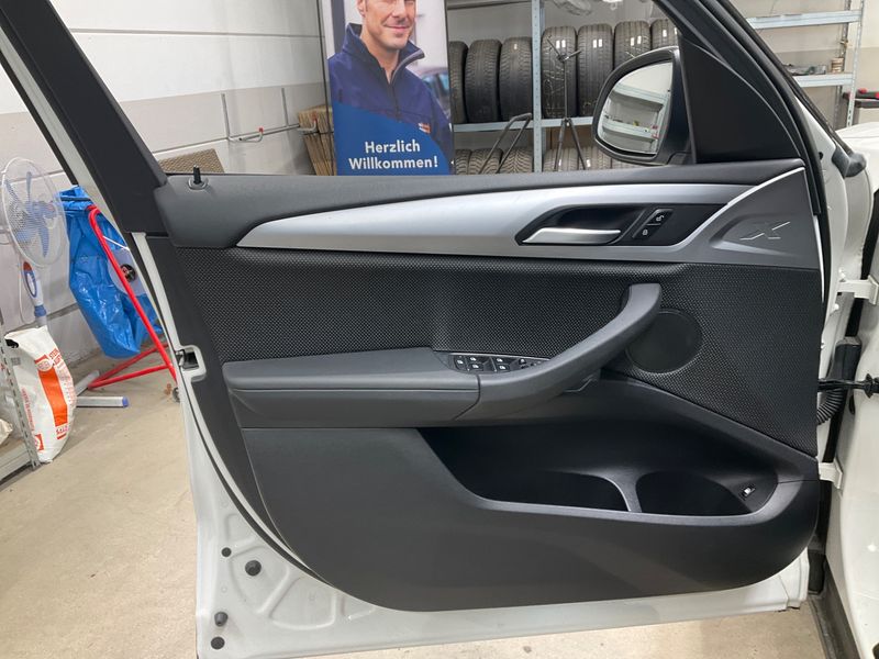 BMW X3 xDrive 30e Advantage 2021 – снимка 39