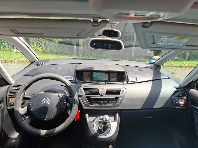 Citroen C4 Grand Picasso 2.0 HDi Exclusive 2011 – снимка 11