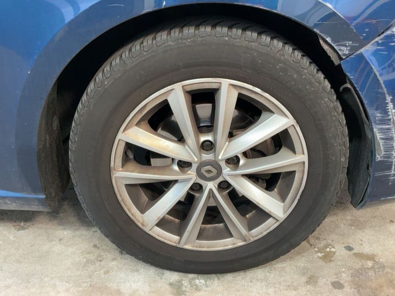 Renault Megane 1.5 dCi Energy Zen 2017 – снимка 11
