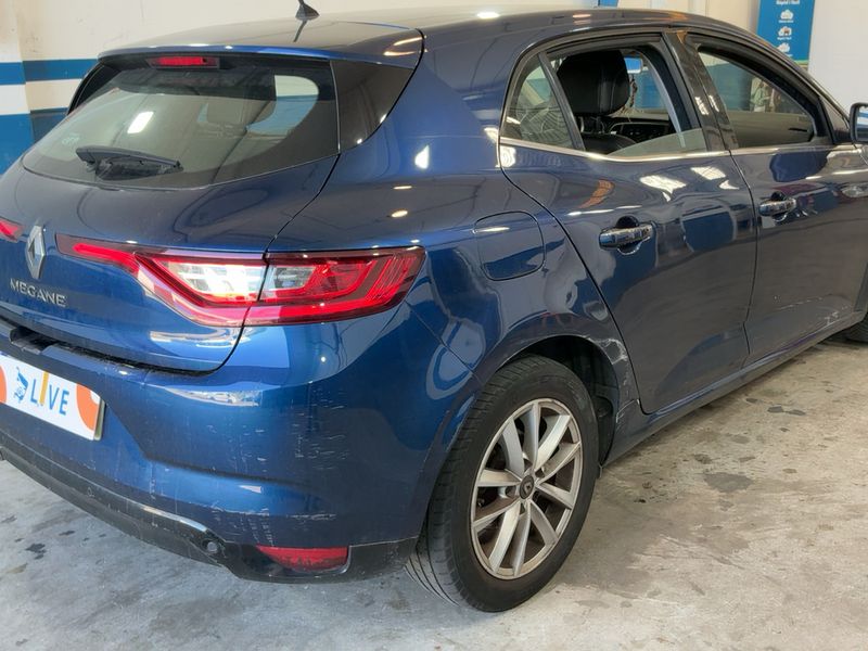 Renault Megane 1.5 dCi Energy Zen 2017 – снимка 8