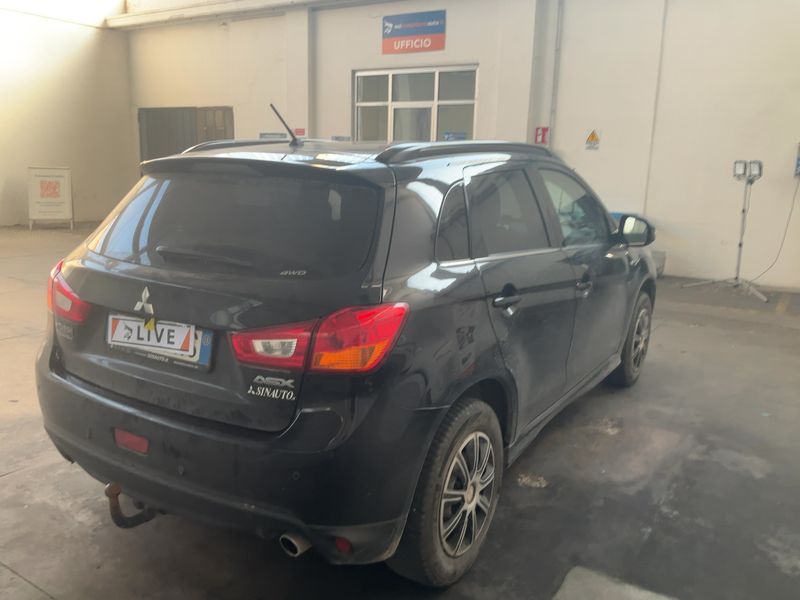 Mitsubishi ASX 1.8 DI-D Comfort Edition 4WD 2015 – снимка 8