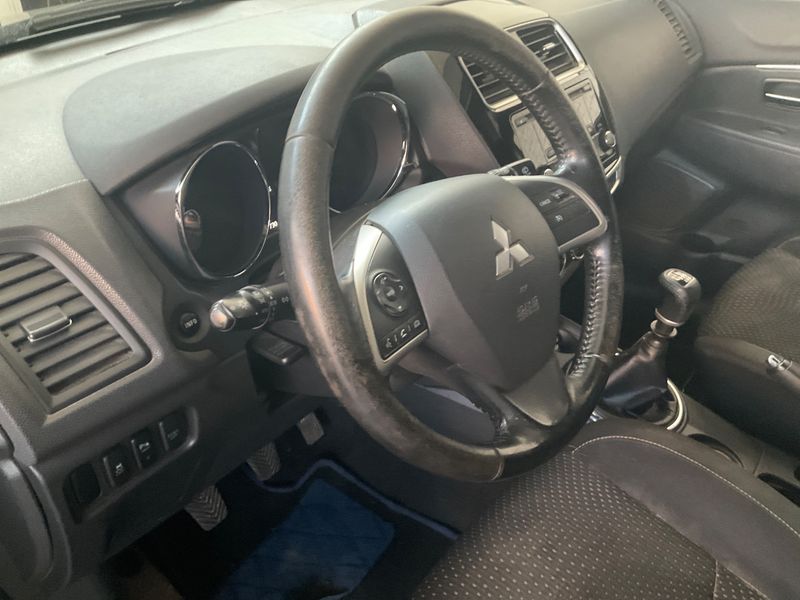 Mitsubishi ASX 1.8 DI-D Comfort Edition 4WD 2015 – снимка 31