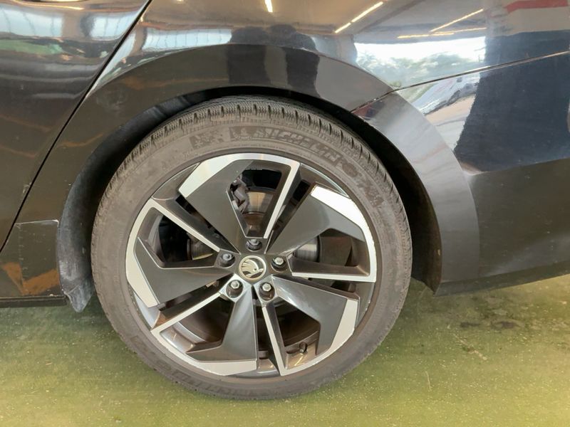 Skoda Octavia 2.0 TDI Sportline 2023 – снимка 5