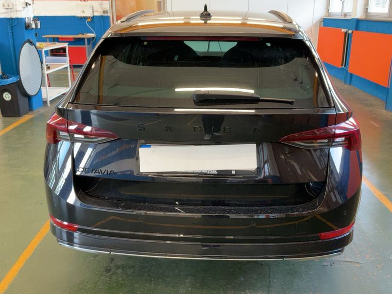 Skoda Octavia 2.0 TDI Sportline 2023 – снимка 7