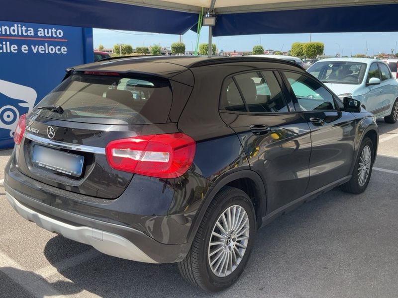 Mercedes-Benz GLA-Klasse GLA 200 d Business 2018 – снимка 8
