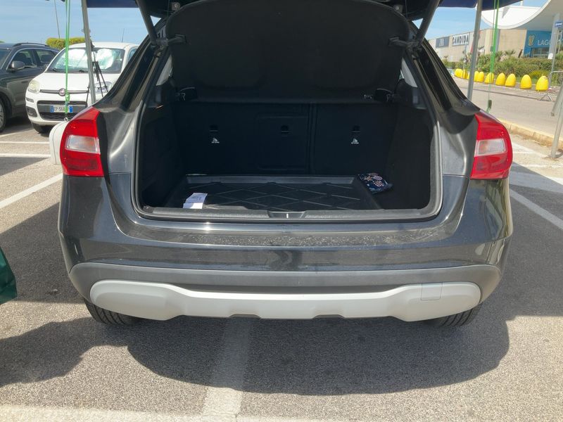 Mercedes-Benz GLA-Klasse GLA 200 d Business 2018 – снимка 15