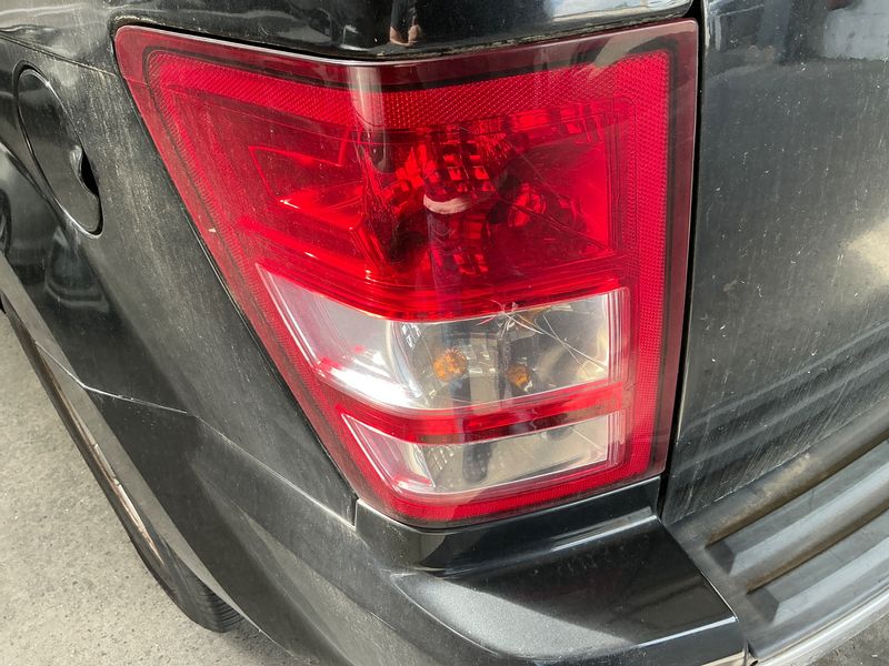 Jeep Grand Cherokee 3.0 CRD Limited 2006 – снимка 31