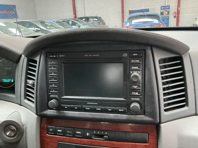 Jeep Grand Cherokee 3.0 CRD Limited 2006 – снимка 26
