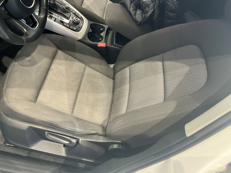 Audi Q5 2.0 TDI quattro 2015 – снимка 28