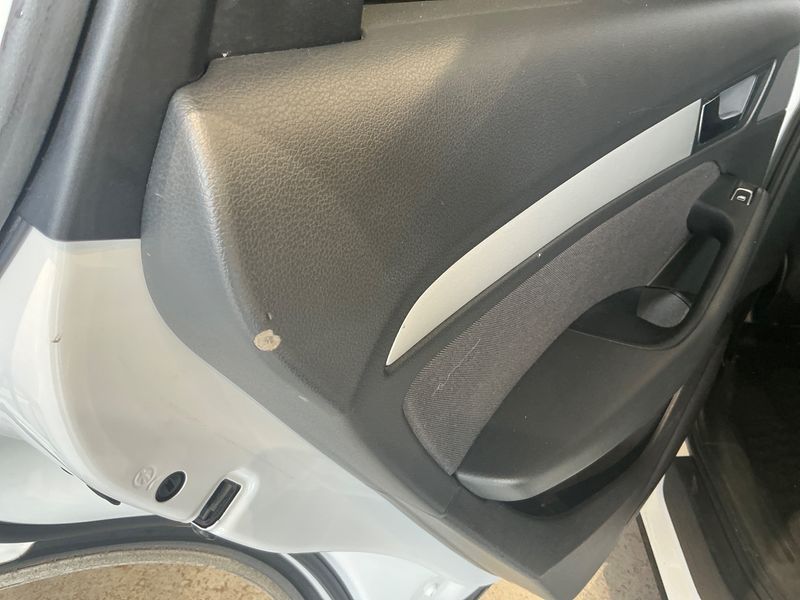 Audi Q5 2.0 TDI quattro 2015 – снимка 25
