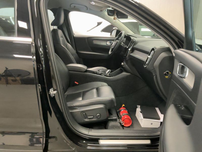 Volvo XC40 1.5 T5 Plug-in Hybrid Inscription 2WD 2020 – снимка 17