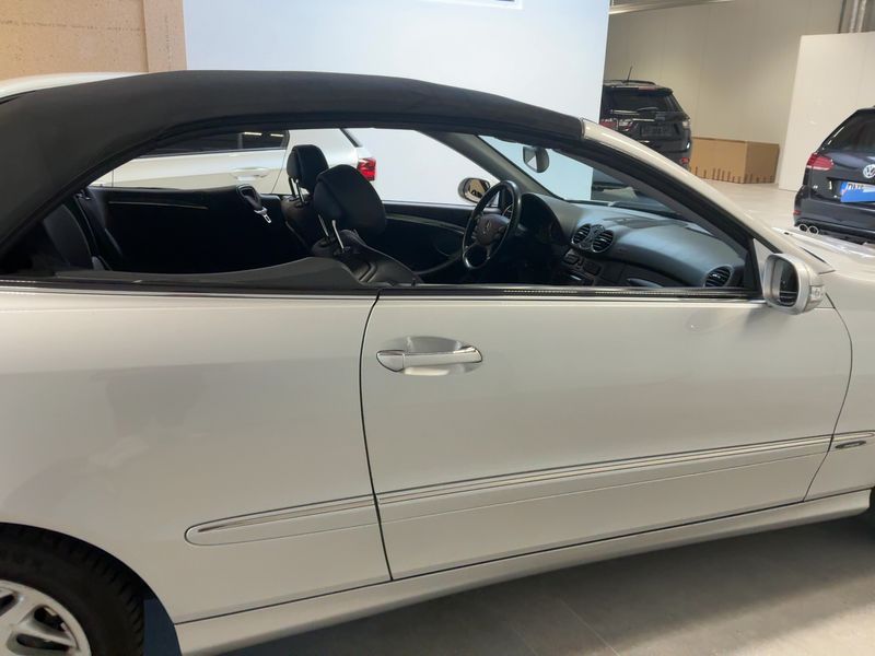 Mercedes-Benz CLK-Klasse CLK 200 Kompressor Avantgarde 2003 – снимка 10