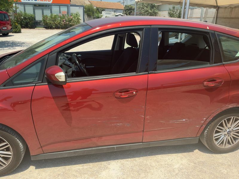 Ford C-Max 1.5 TDCi Trend Plus 2016 – снимка 4