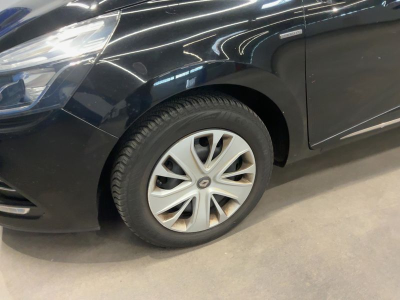 Renault Clio 0.9 TCe Limited 2019 – снимка 3
