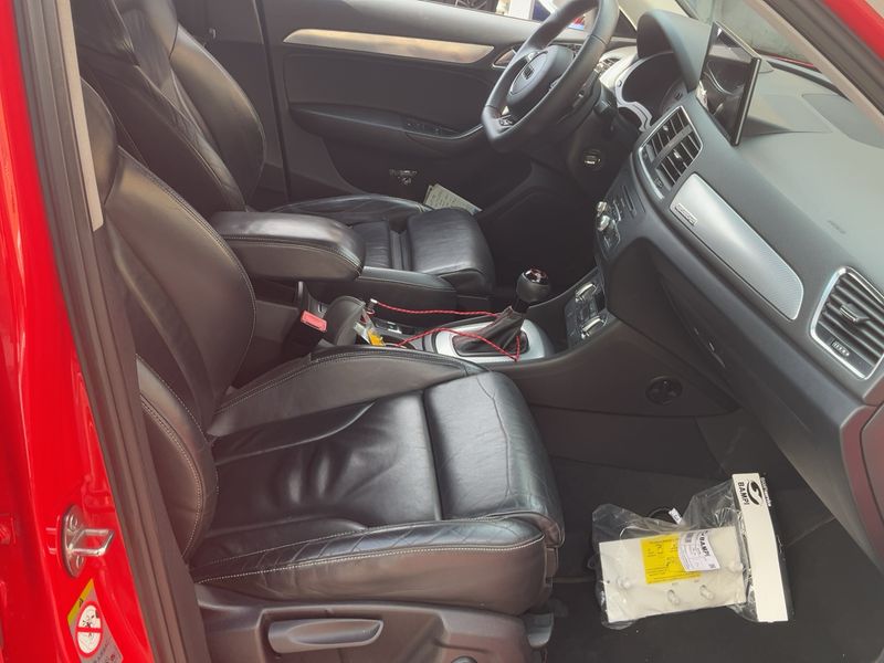 Audi RS Q3 2.5 TFSI quattro 2014 – снимка 16