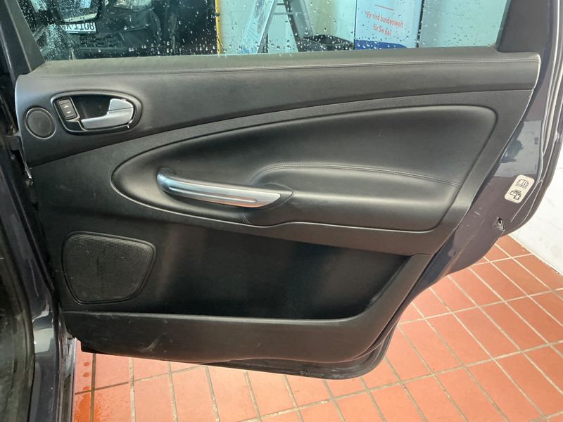Ford S-Max 2.2 TDCi Titanium X 2014 – снимка 48