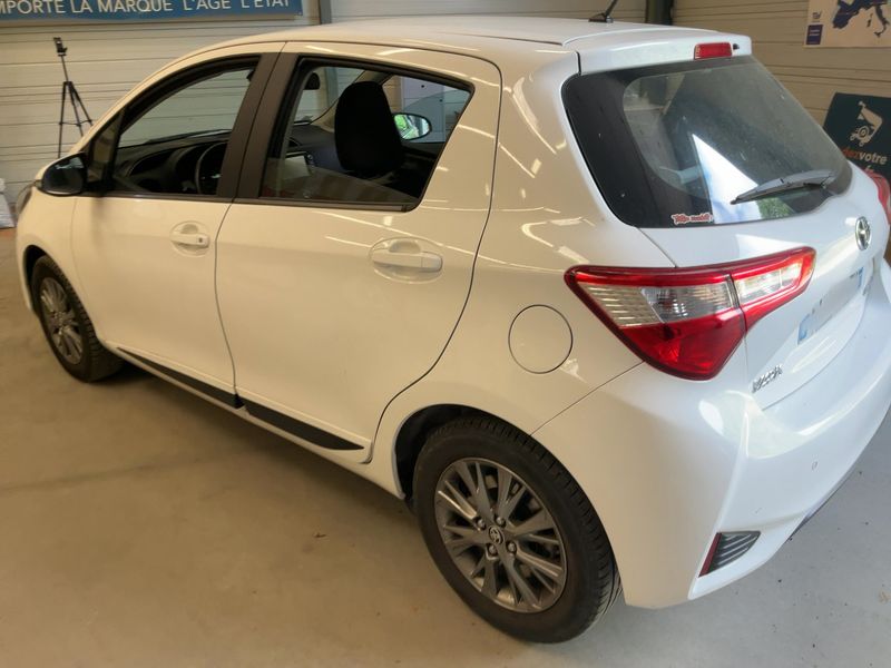 Toyota Yaris 1.5 Hybrid Dynamic 2019 – снимка 6