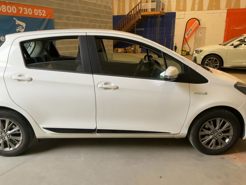 Toyota Yaris 1.5 Hybrid Dynamic 2019 – снимка 10