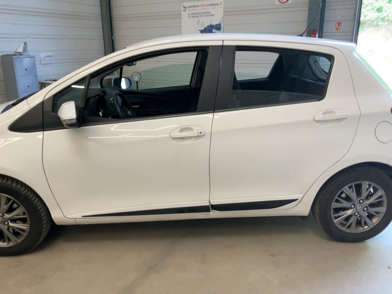 Toyota Yaris 1.5 Hybrid Dynamic 2019 – снимка 4