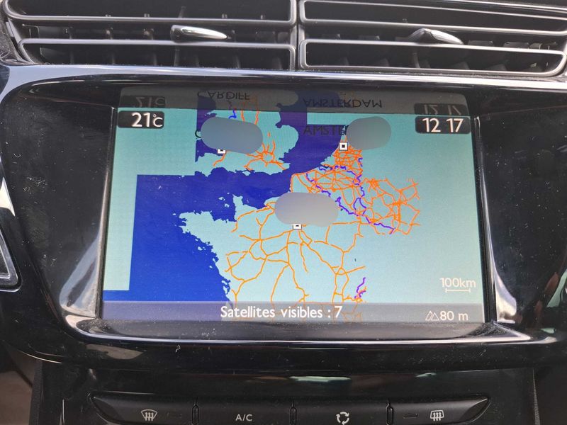 Citroen DS3 1.6 HDi SoChic 2015 – снимка 13