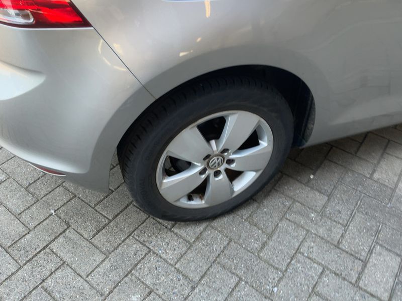 Volkswagen Golf VII 1.6 TDI Trendline BlueMotion Tech 2013 – снимка 19