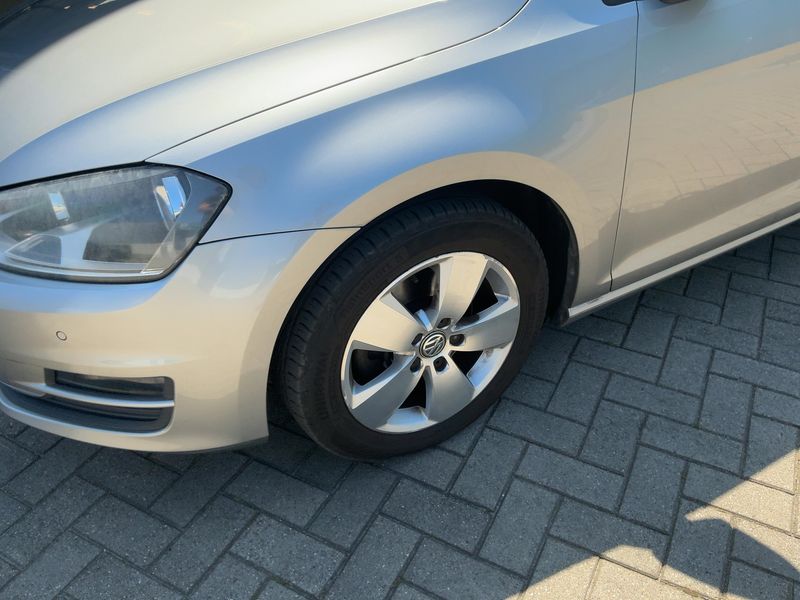 Volkswagen Golf VII 1.6 TDI Trendline BlueMotion Tech 2013 – снимка 17