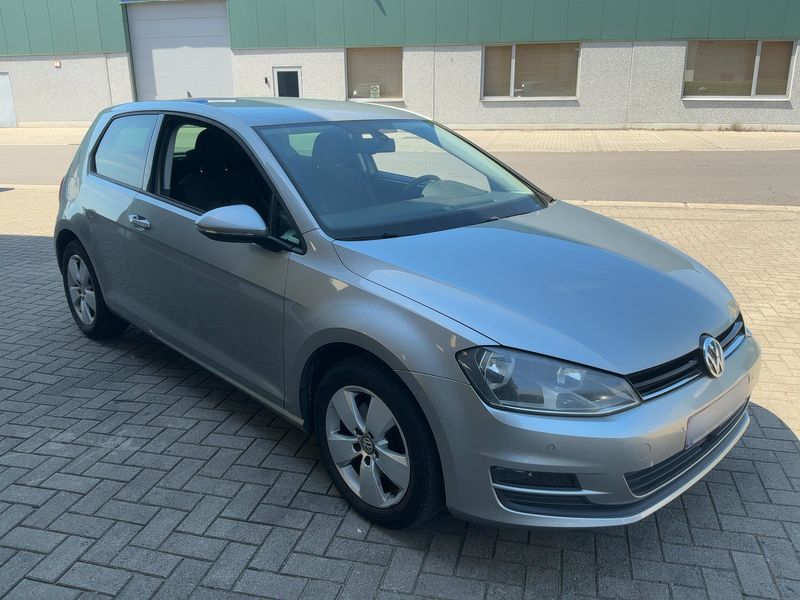 Volkswagen Golf VII 1.6 TDI Trendline BlueMotion Tech 2013 – снимка 8