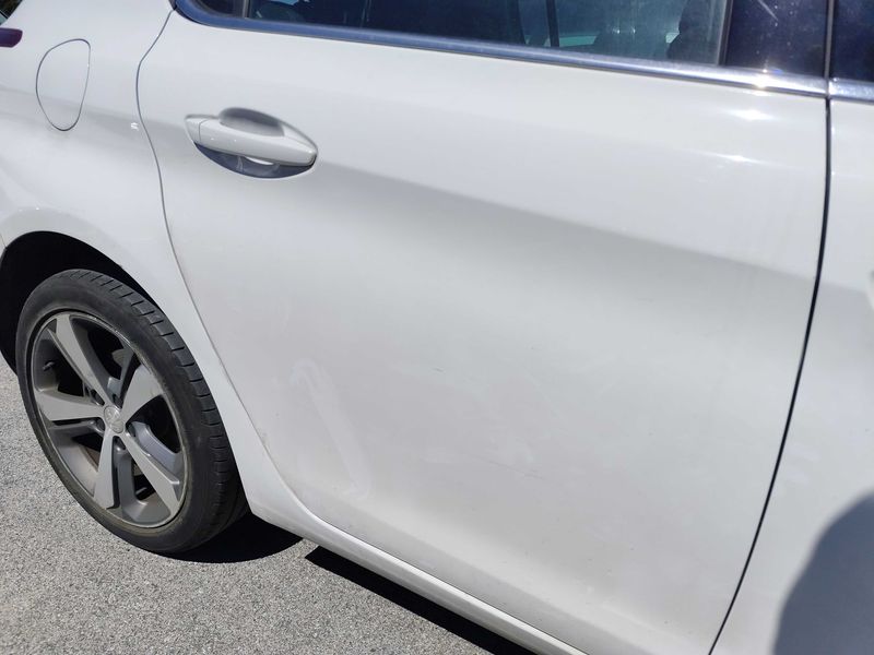 Peugeot 308 1.6 Blue-HDi Allure 2016 – снимка 17