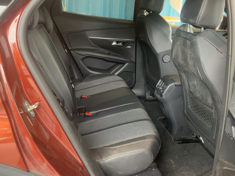 Peugeot 3008 1.6 Blue-HDi GT Line 2017 – снимка 19