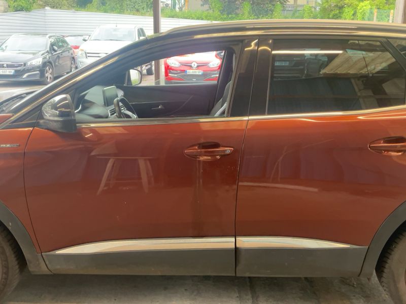Peugeot 3008 1.6 Blue-HDi GT Line 2017 – снимка 4
