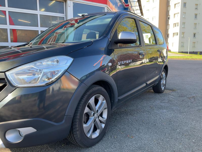 Dacia Lodgy 1.5 dCi Diesel Stepway 2016 – снимка 2