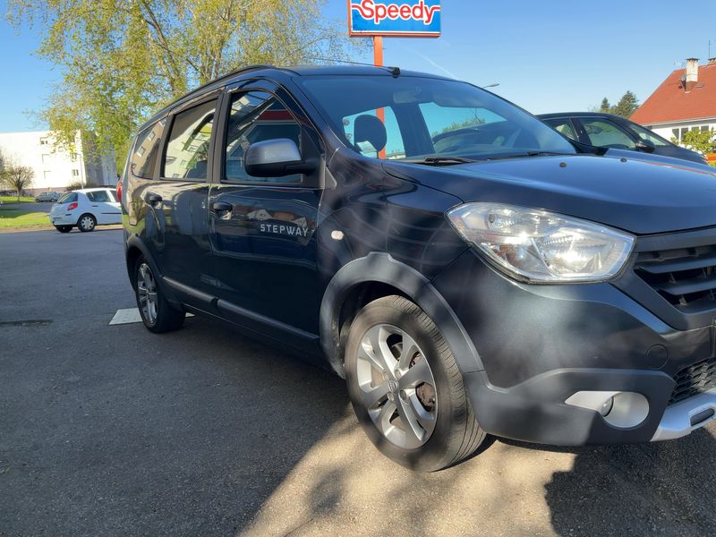 Dacia Lodgy 1.5 dCi Diesel Stepway 2016 – снимка на щета
