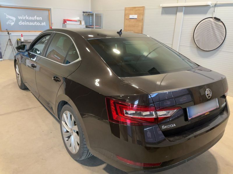 Skoda Superb 2.0 TDI Style 2015 – снимка 6
