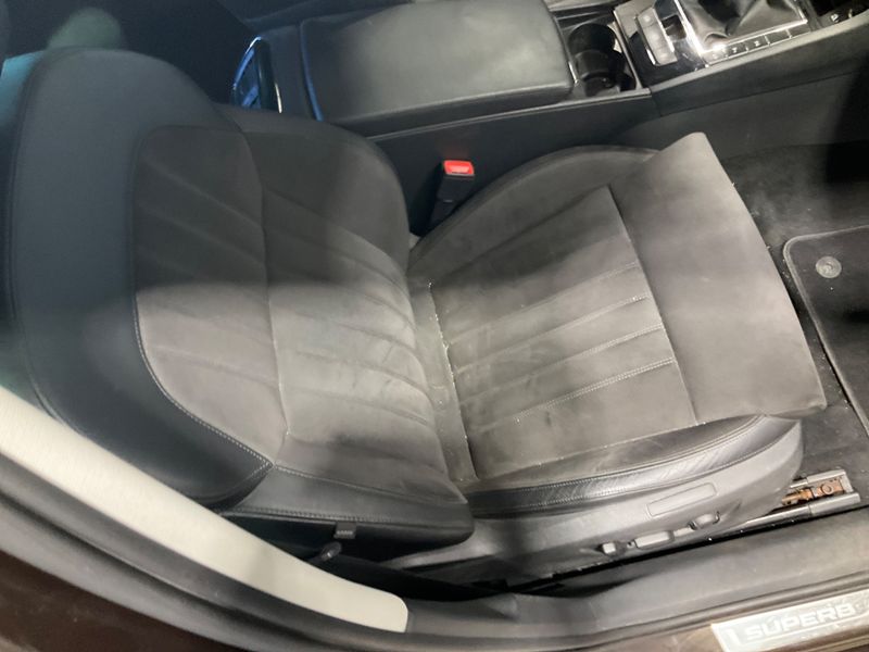 Skoda Superb 2.0 TDI Style 2015 – снимка 33