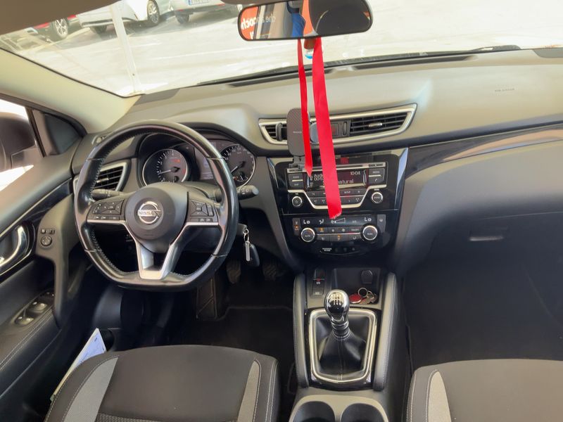 Nissan Qashqai 1.2 Acenta 2018 – снимка 17