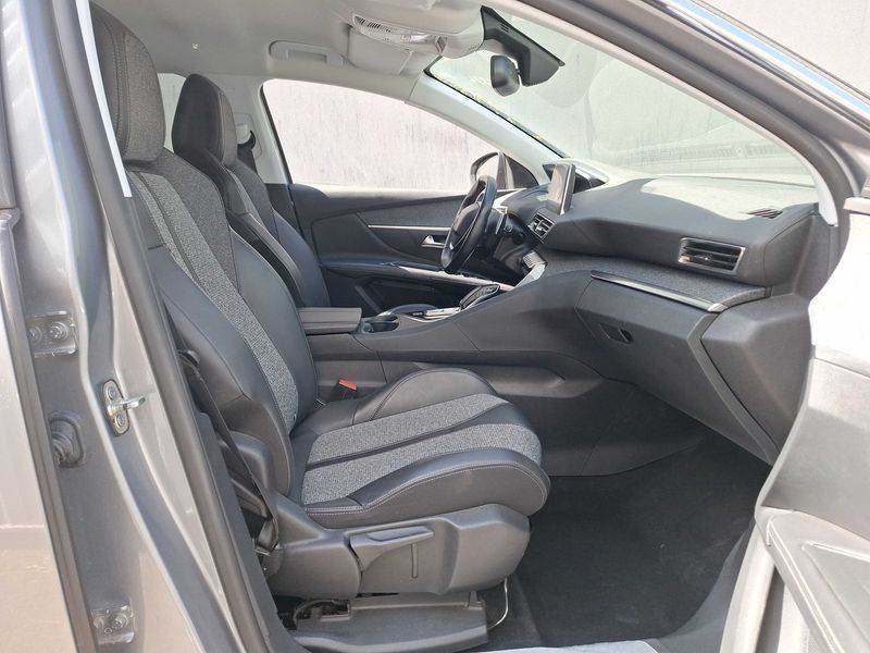 Peugeot 3008 1.2 PureTech Allure Business 2018 – снимка 10