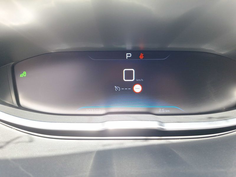 Peugeot 3008 1.2 PureTech Allure Business 2018 – снимка 12