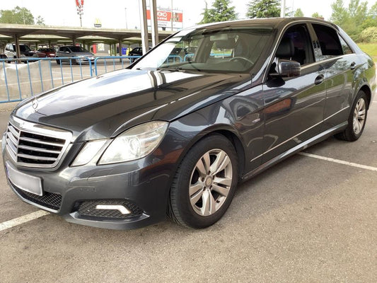 Mercedes-Benz E-Klasse E 250 CDI BlueEfficiency Avantgarde 2010 – снимка 1
