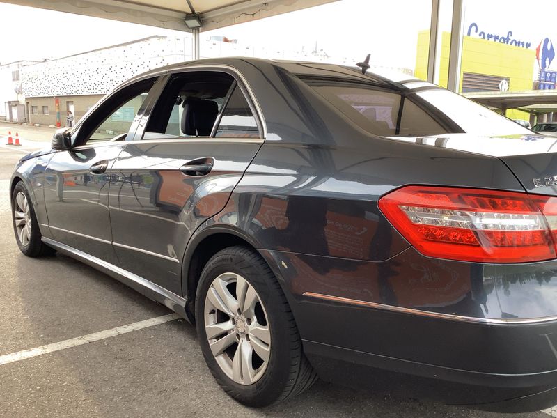 Mercedes-Benz E-Klasse E 250 CDI BlueEfficiency Avantgarde 2010 – снимка 6