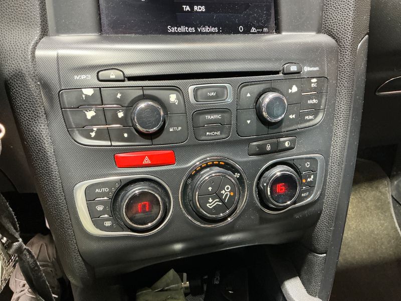 Citroen DS4 1.6 HDi SoChic 2012 – снимка 30