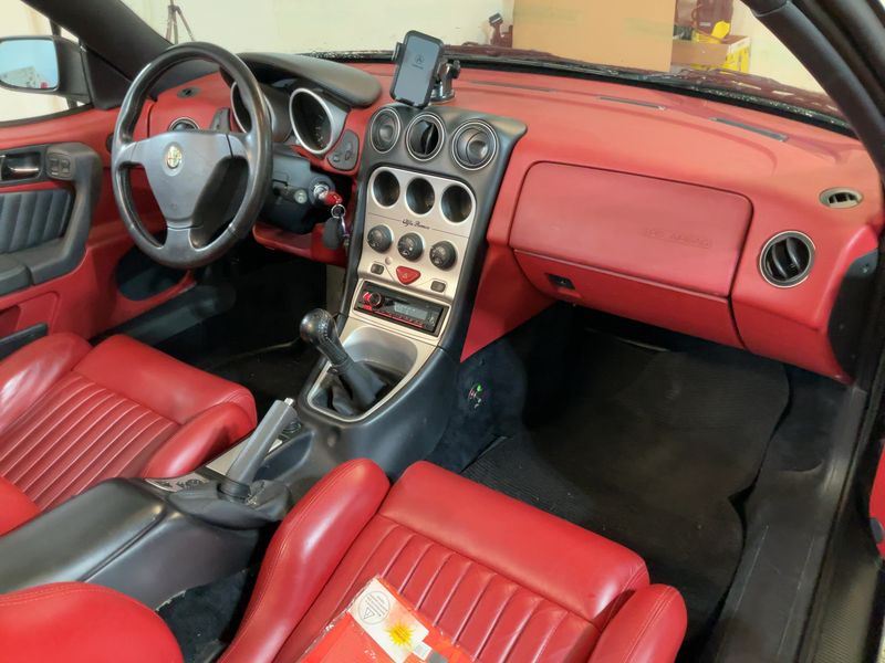Alfa Romeo Alfa Spider 2.0 T.Spark L 1999 – снимка 17