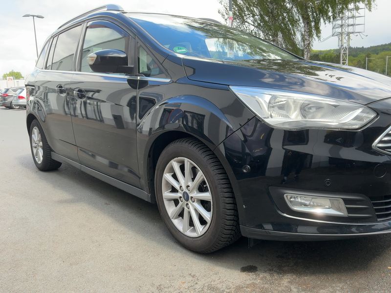 Ford Grand C-Max 1.0 EcoBoost Titanium 2018 – снимка 12